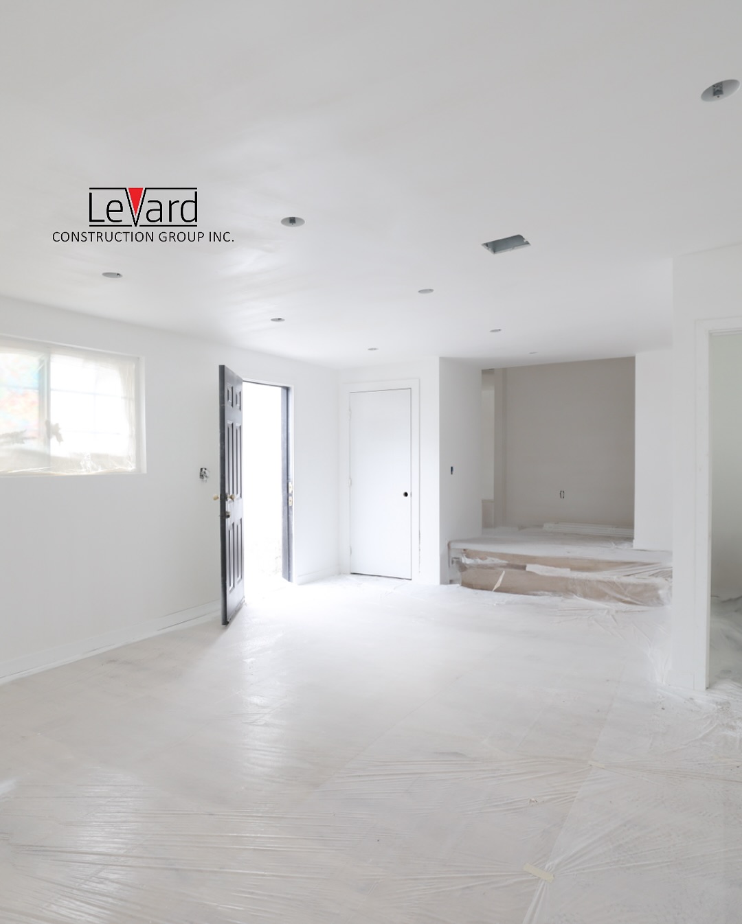 Entry living
